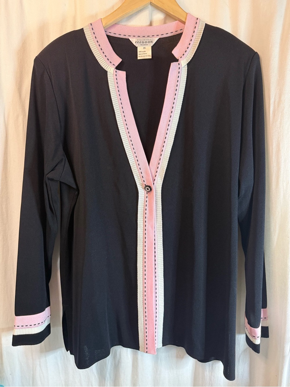 🖤🩷🤍Misook Black Jacket with Pink & Cream Trim🖤🩷🤍